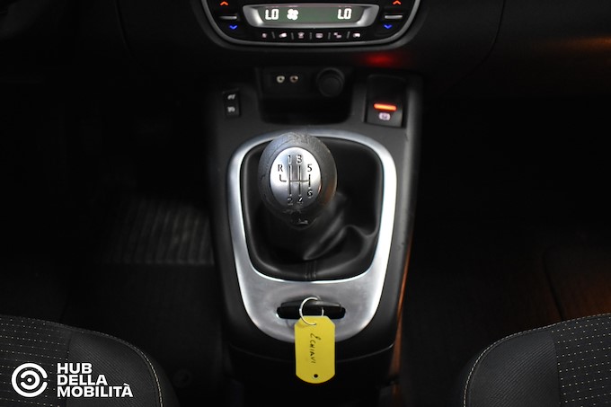 RENAULT Scénic 1.9 dCi 130CV Dynamique